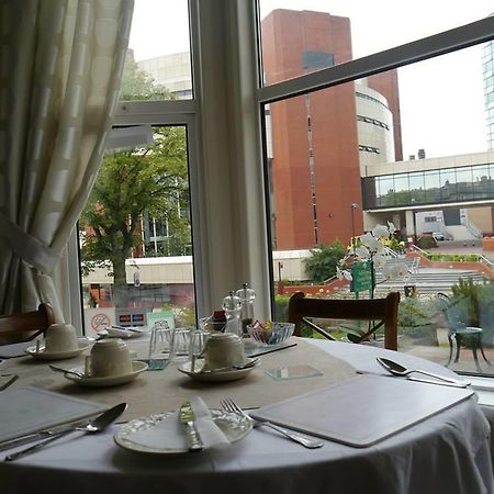 Conference View Guest House Харрогейт Экстерьер фото